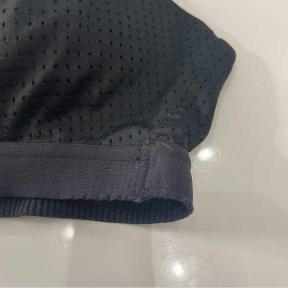 Bundle of 3 Victoria’s Secret and Pink Black Sports Bras Sizes 32A and S - Picture 7 of 11